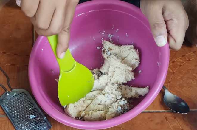 Racikan umpan ikan