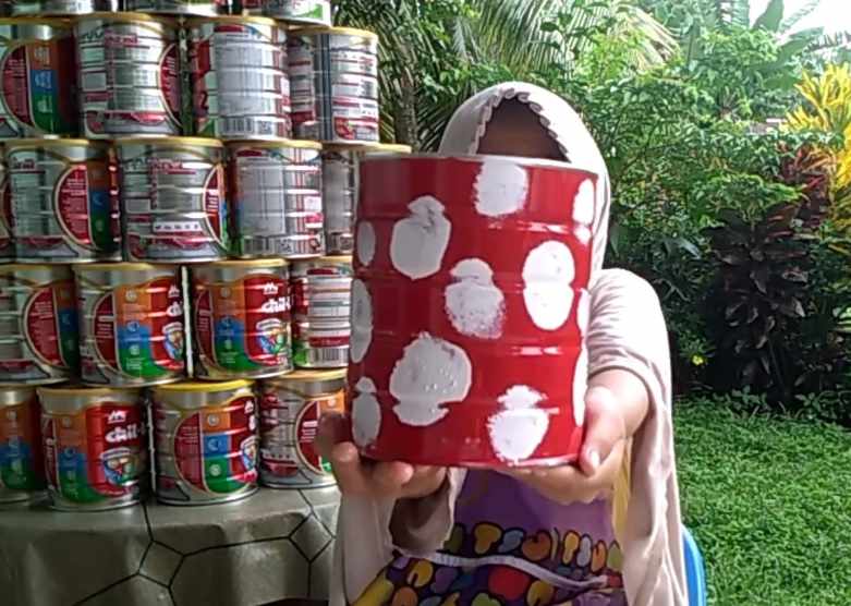 Cara membuat pot bunga minimalis dengan kaleng susu